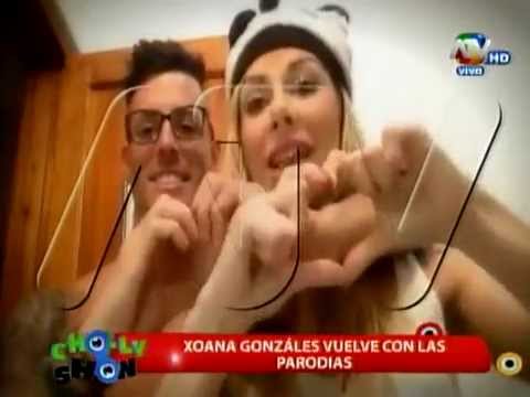 CHOLLYSHOW: Xoana Gonzalez y su novio pasearon desnudos