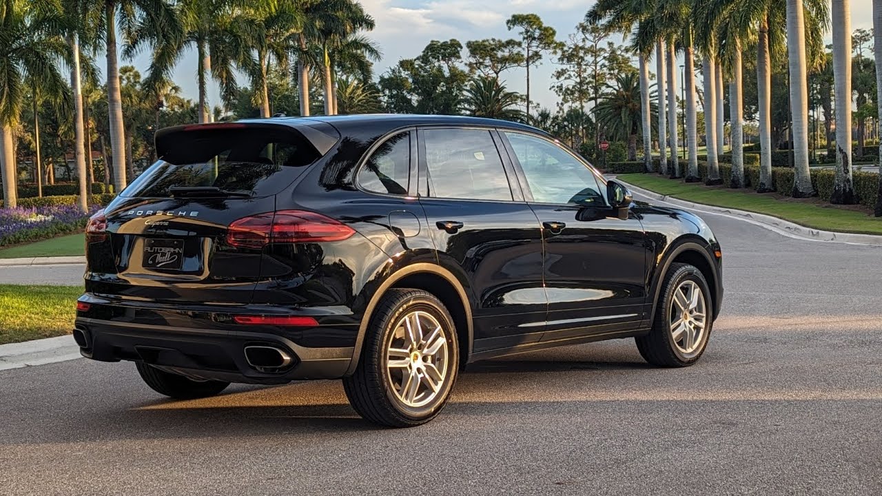 Black Mirror - The 958 Porsche Cayenne - YouTube