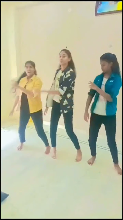 #giligiliga😍😍#desamuduru #youtubeshorts #shortsviral #trendingreels #alluarjun #VRS6644