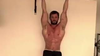 | 9GAG | Superhero Workout