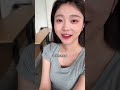 你们猜吃没吃到?什么味的#真实还原 #女大学生#恋爱#情侣