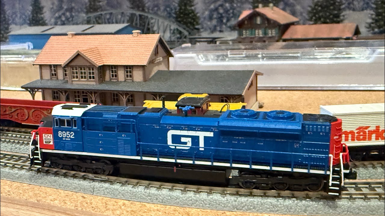 AZL 63121-7 Canadian National GTW Heritage SD70M Locomotive 8952
