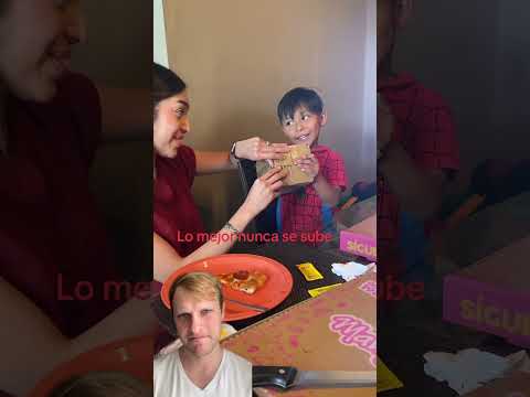 Sobrino sorprende a su tia con un original regalo 😳