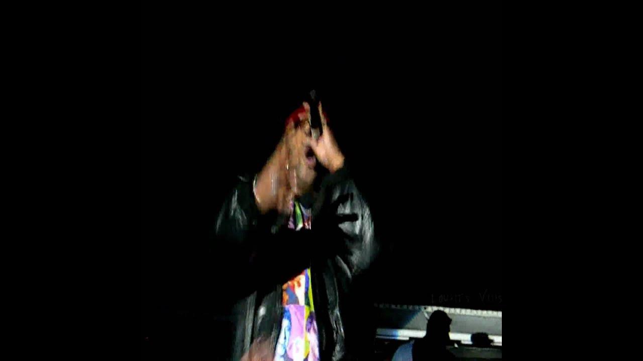 Busta rhymes Fire it Up Live in Athens (by Loukits) YouTube