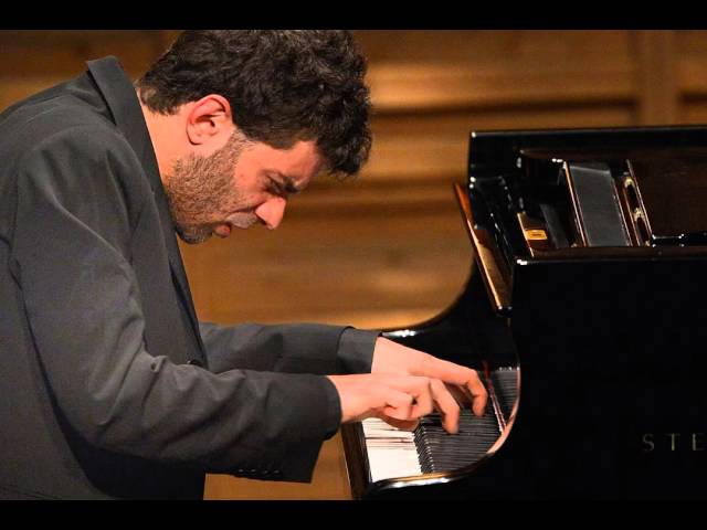 Brahms - Intermezzo op.117 n°1 : Adam Laloum