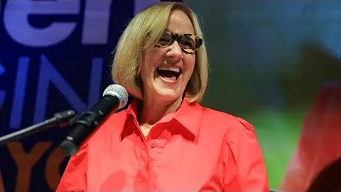 Democrat wins Miami mayor race for first time in 30 years