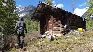 A Cabin in the Rockies - Clean Up and Overnight - Van Life BC