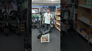 VMAX VX8 aus Carbon – SO leicht &amp; SO brutal?! 🚀🛴