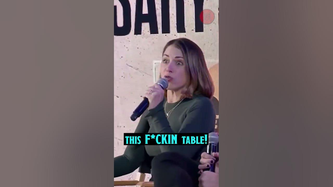 Laura Bailey Almost ATTACKED Matt Mercer! #criticalrole #mattmercer #laurabailey