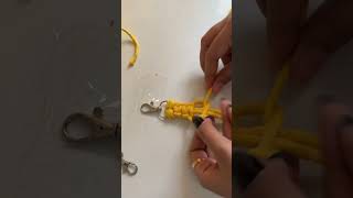 Macramé Single Knot Keychain