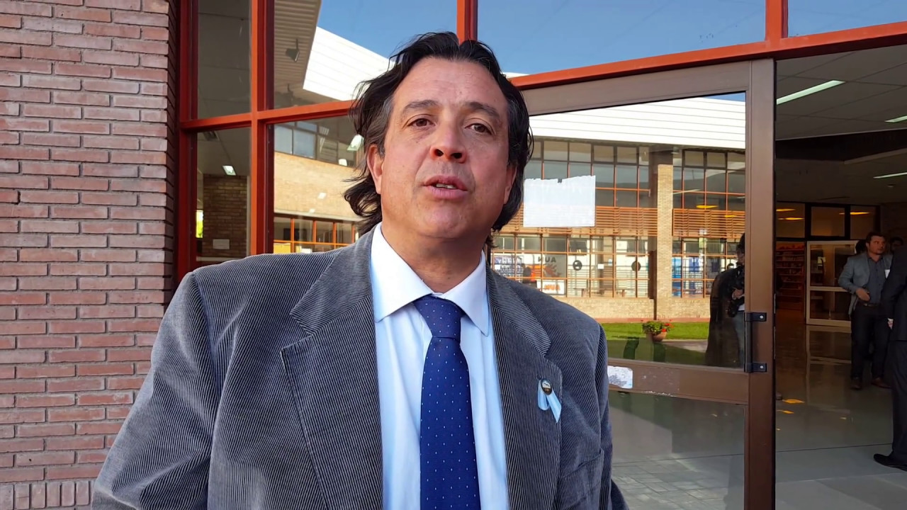nacional b Víctor Ibañez en la facultad de Derecho de la UNCuyo
