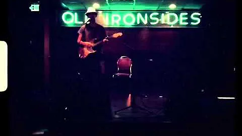 Kelvin Hayes open mic (Cover of Eric Hutchinson "R...