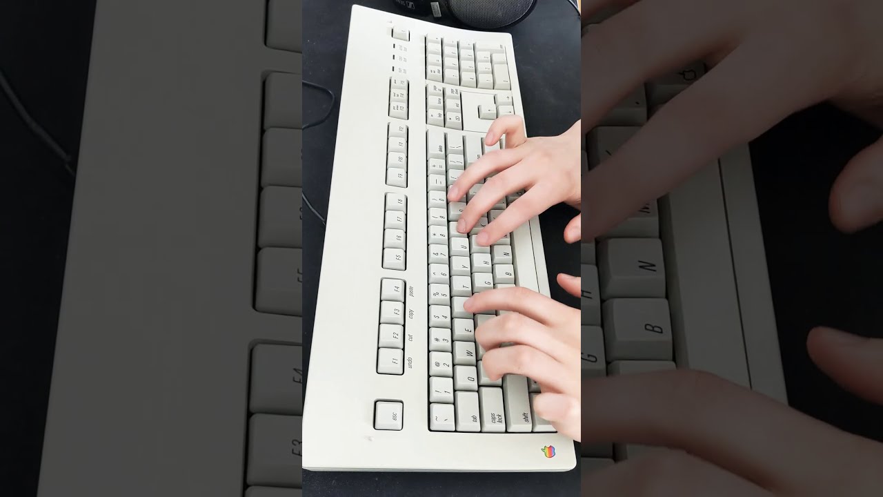 Apple extended keyboard m0115 orange alps sound test (lubed stabs)