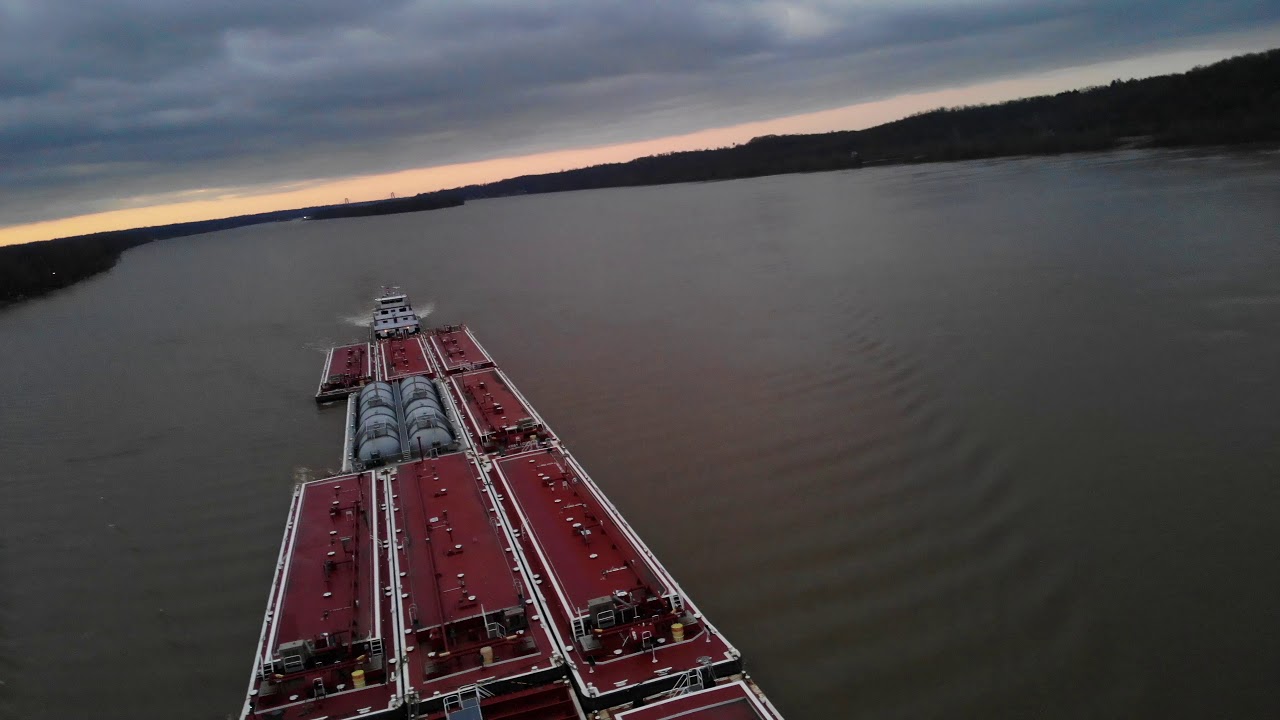 louisville kentucky weather radar Ohio River Barges heading through Louisville. A Fall City, McAlpine Dam and Locks are traversed.