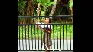 Download lagu Hebat! Orang Gila Jago Bahasa Inggris
