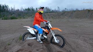 KTM SX250 2Stroke | So much power (Raw Sounds)