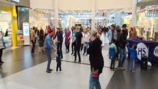 Helsinki & Hyvinkää International Line dance flashmob 2022