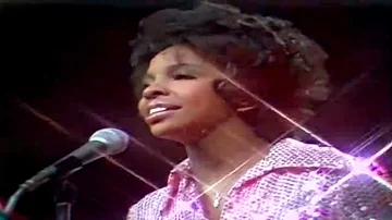 Gladys Knight & The Pips - Neither One Of Us (Live) [HD Widescreen Music Video]