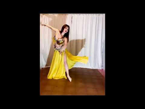 Hot Milf Dancing Sexy Dance 34 / Belly Dance