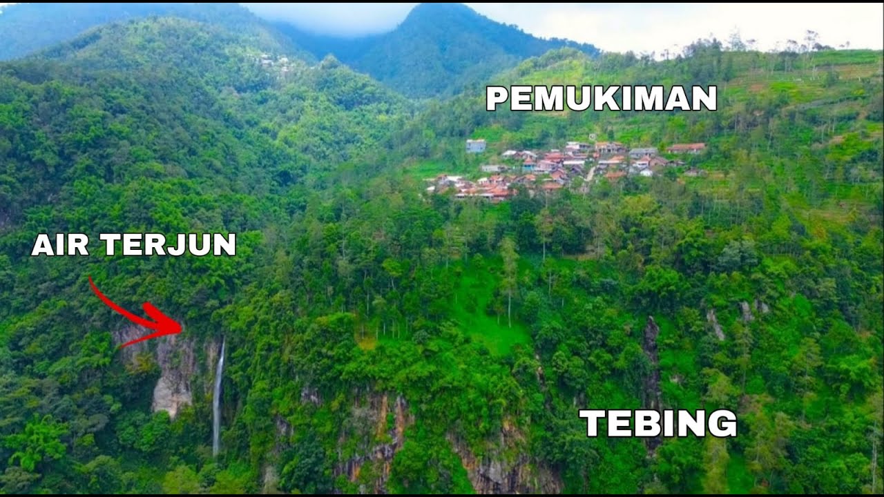 MENAKJUBKAN ❗..DUSUN TEPI TEBING DENGAN AIR TERJUN YANG INDAH, DUSUN MULUNGAN ATAS KALIPANCUR