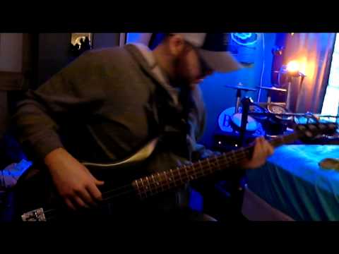 "outshined"---soundgarden--=--bass-cover-(hd)