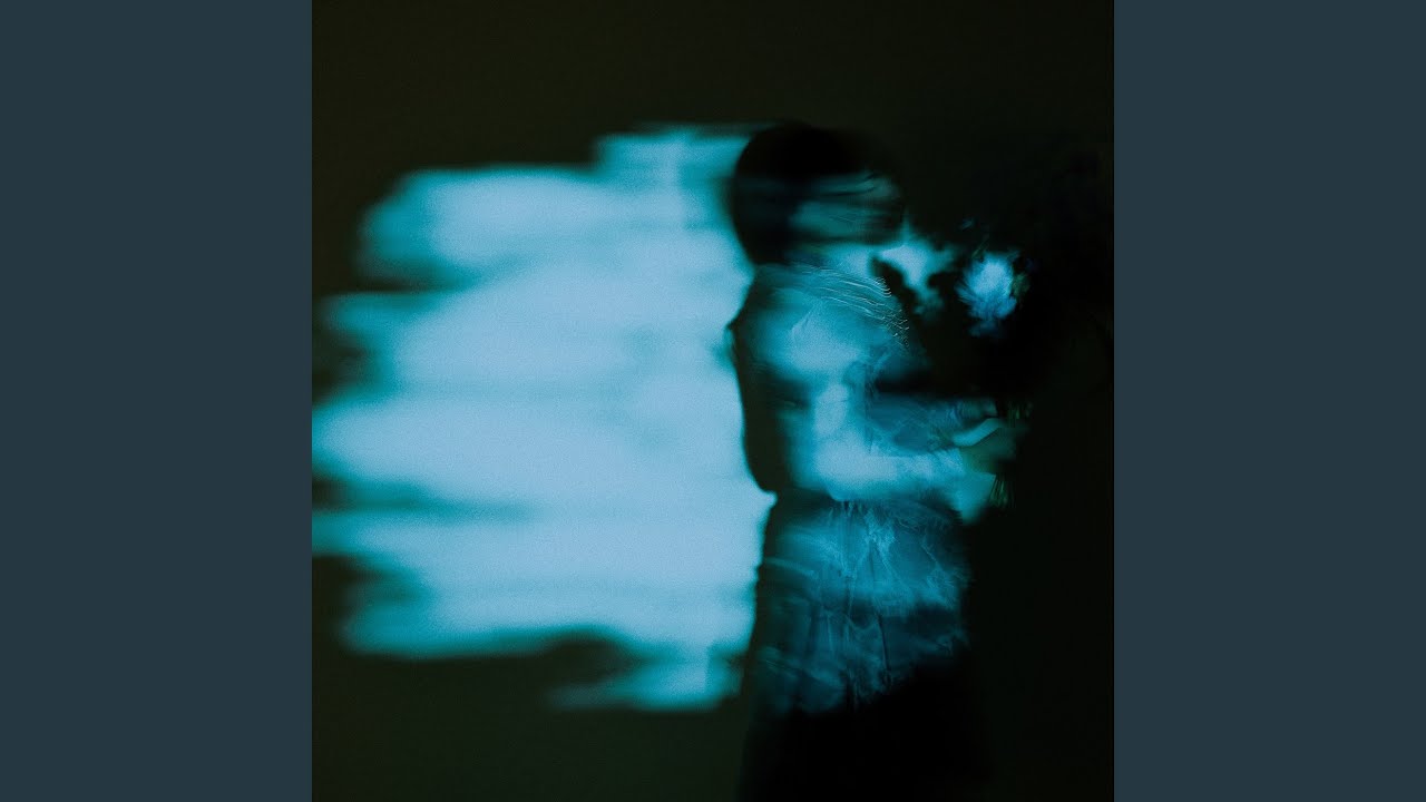 Watch bat on YouTube Watch bat on YouTube