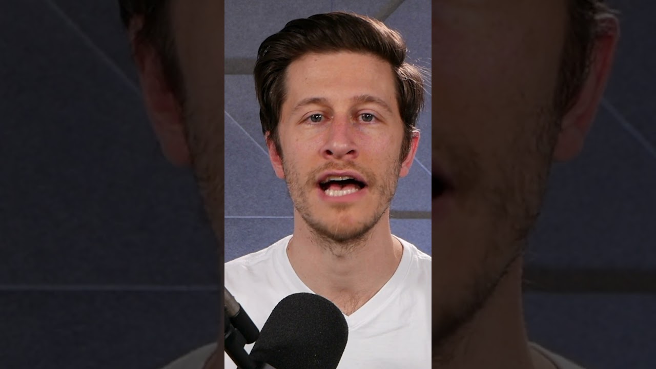 Man at Trump Rally Loses His Mind