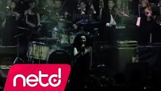 Video thumbnail of "Şebnem Ferah - Çakıl Taşları (10 Mart 2007 İstanbul Konseri)"