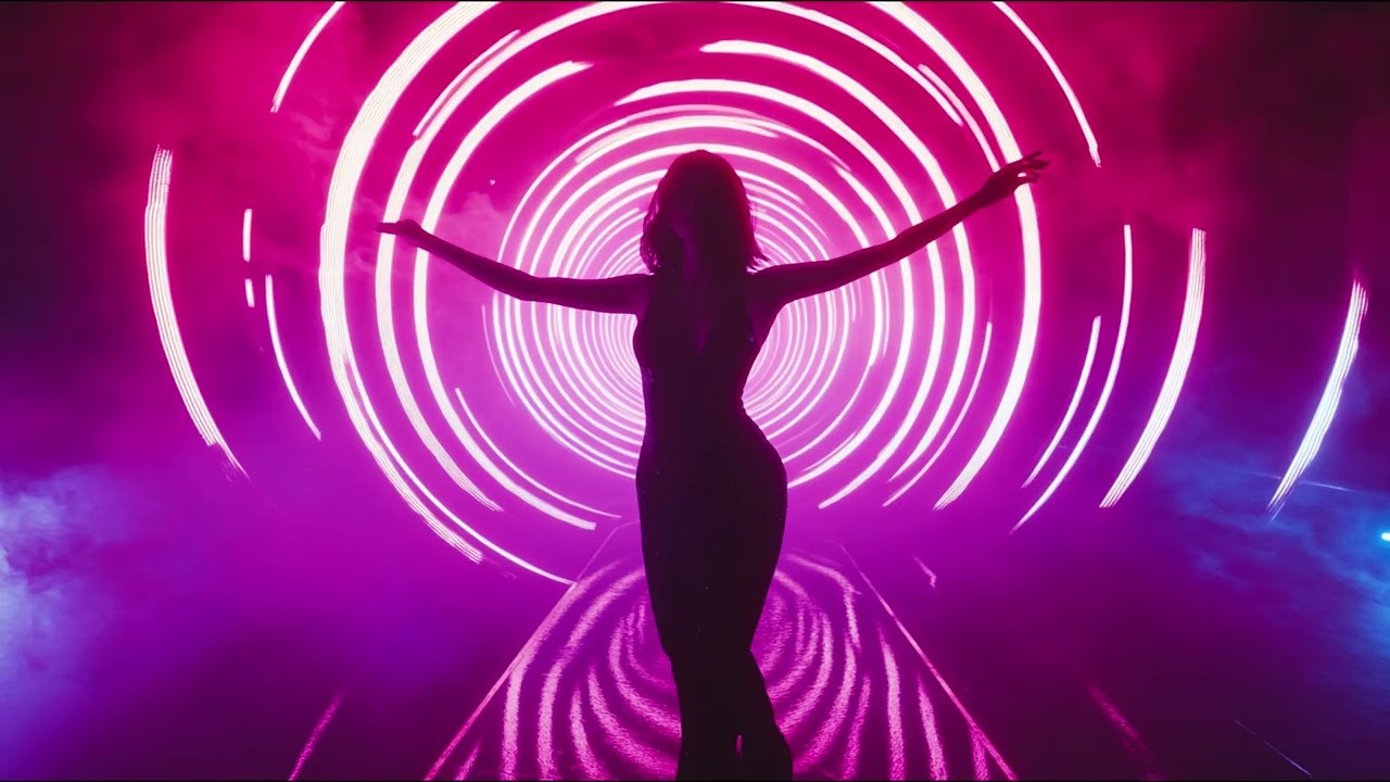 VUELTA EN ESPIRAL | Latin Tech House (Hypnotic Groove) | Clubwave Radio