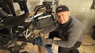 видео: BMW R 1250 GS. Контроль кардана на влагу. Отвечаю на вопросы подписчиков картинка: BMW R 1250 GS. Контроль кардана на влагу. Отвечаю на вопросы подписчиков