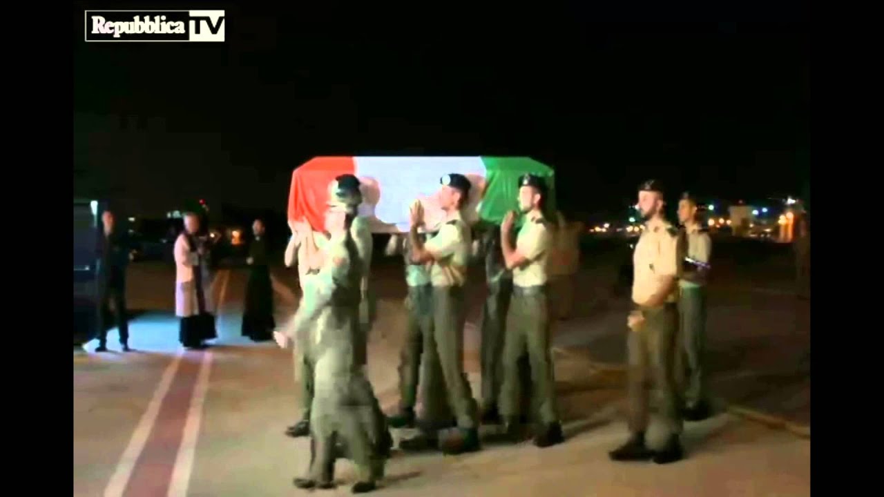 ARRIVO A CATANIA FERETRO MAGGIORE GIUSEPPE LA ROSA