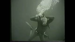 Vintage Scuba Killer Girl fight underwater for treasure