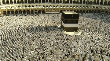 تلاوة من صلاة التهجد من المسجد الحرام لعام 1421هـ | سورة المائدة من الآية 1 إلى الآية 40