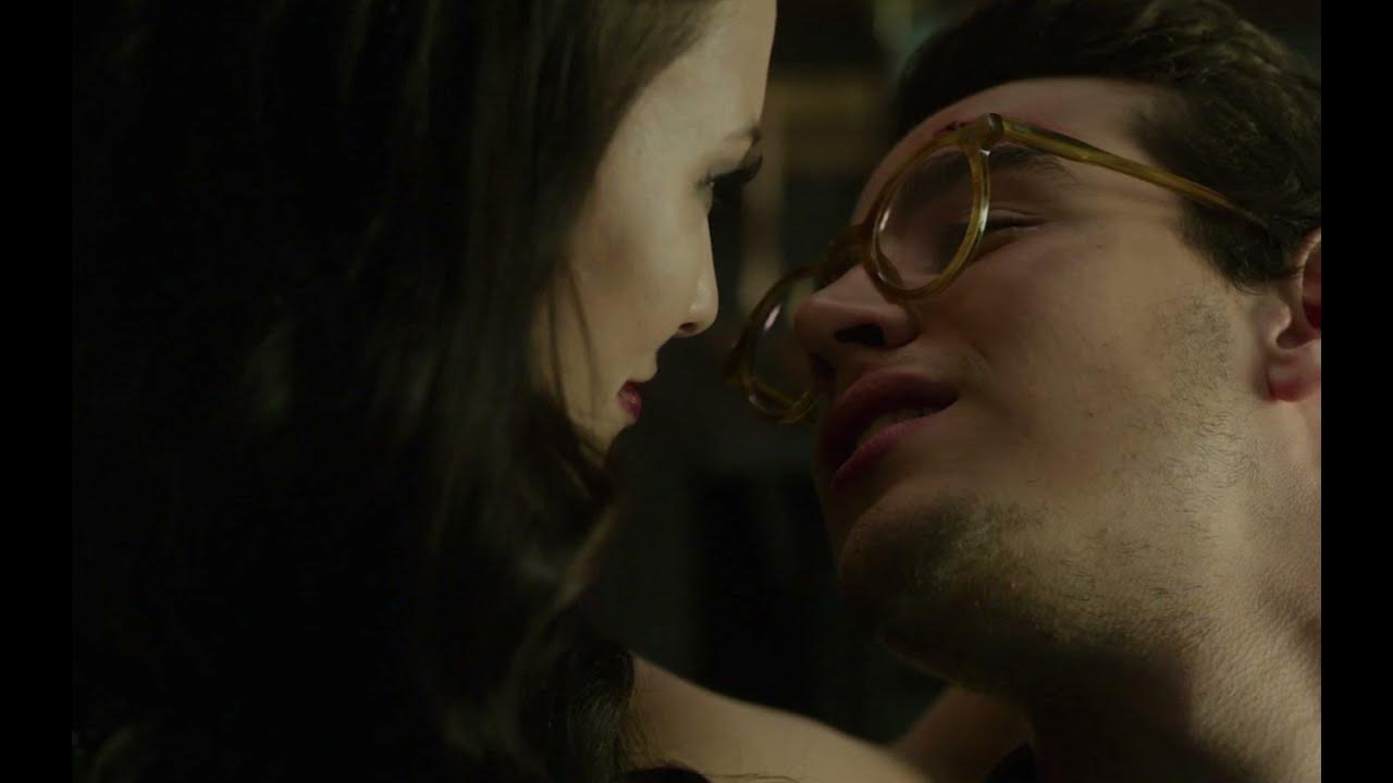 Simon & Camille Kiss  Shadowhunters 