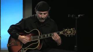 Video thumbnail of "Dale Mills Hot Club Pacific perform: Swing 42"