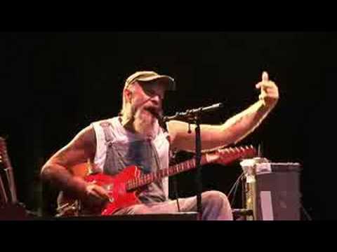 SEASICK STEVE FILM: a long way from home (volume two)