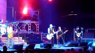 DAUGHTRY - Learn My Lesson - Rochester 6-19-10