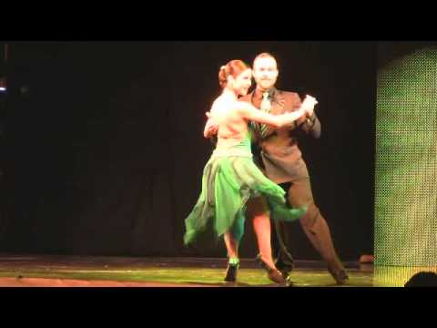 MUNDIAL DE TANGO 2011 FINALISTAS ESCENARIO ARMANDO BENITEZ Y SEUDY VILLASANTI