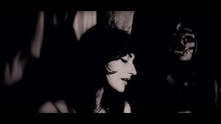 Video thumbnail of "Dol Ikara - White Queen (Official Music Video)"