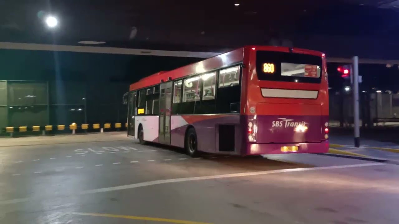 SBST) SBS8109U On Service 860 Departing Yio Chu Kang Interchange Alighting  - YouTube