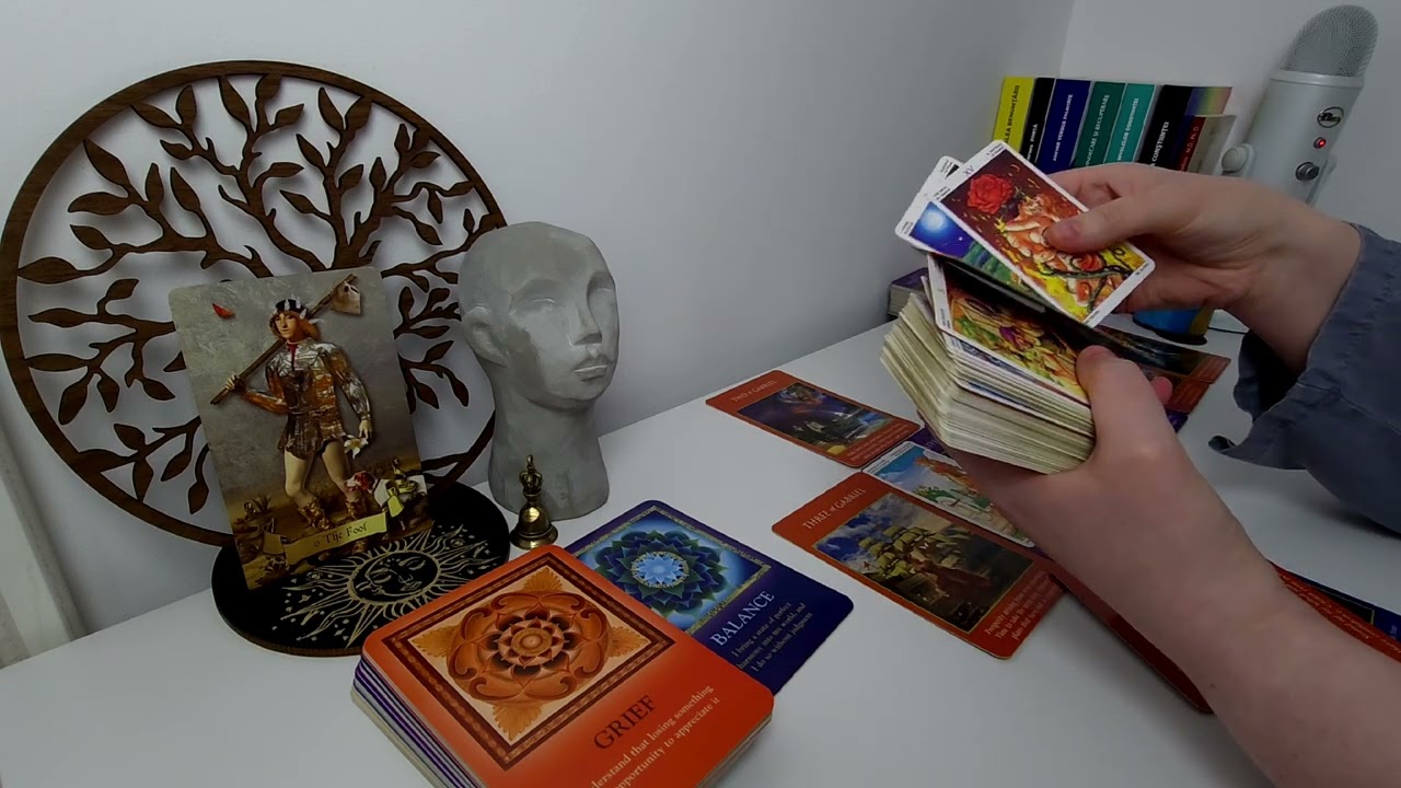 Berbec 🐞 Persoana care vine înspre tine. 