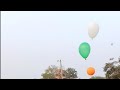 #Short #1m #Helium_Balloons Flying Away Sky White🎈 Green🎈Orange 🎈