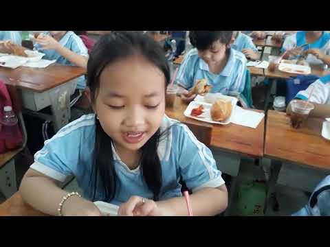 Video Hôm nay lớp 2/1 liên hoan cuối năm học 2021_2022. - YouTube