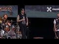 M shadows helps passed out fan  graspop 2018 avenged sevenfold