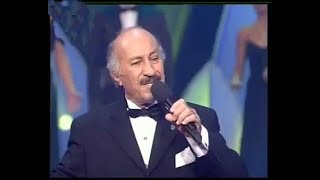 Mustafa Sağyaşar - Şen Gözlerine Neşe Veren Bir Çiçek Olsam (Kürdi̇li̇ Hi̇cazkâr)R.g.