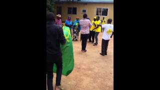 Mama yake kishimba akishangilia uchaguzi wake