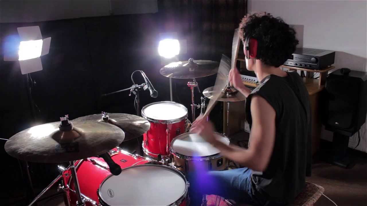 Julián Percossi - Blink 182 - Stockholm Syndrome Drum Cover bekijken op YouTube Julián Percossi - Blink 182 - Stockholm Syndrome Drum Cover bekijken op YouTube