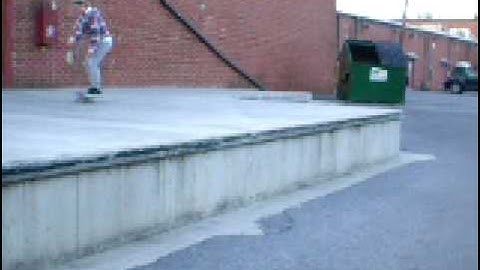 laira nollie flip off loading dock