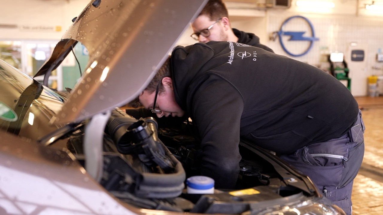 Opel in Nastätten: Autohaus Nastätten feiert 55 Jahre Familiengeschichte und Nachfolge steht