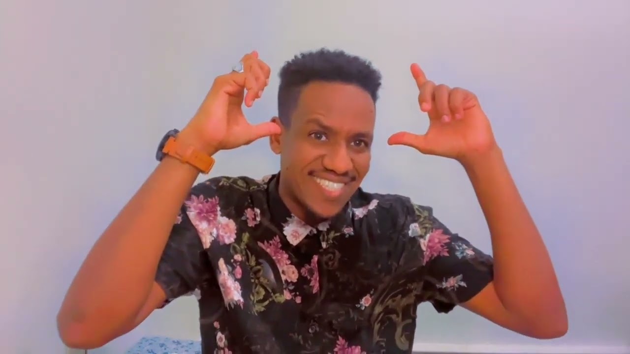 Cristiano Ronaldo aa ilasaxan Salman khan yaa yaqaana🙄hindi lacag badan iga cunay Fadlan isoo celiya